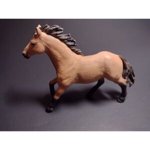 Schleich 2017 Tan Brown Horse Equine Figure Farm Animal‎ Toy D-73527 Am Limes 69